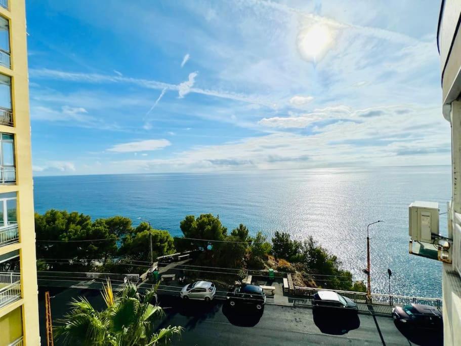 Suite Sunset 22 - Fronte Mare سانريمو المظهر الخارجي الصورة