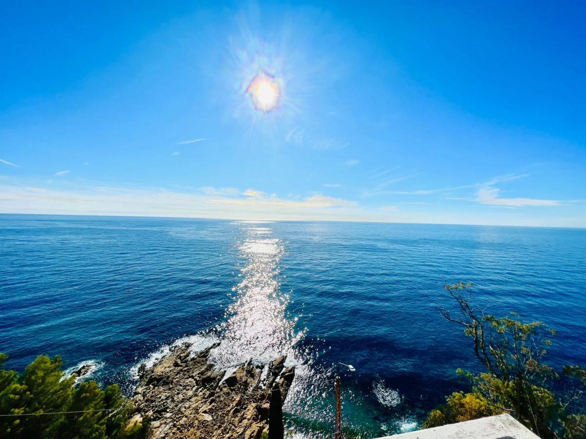 Suite Sunset 22 - Fronte Mare سانريمو المظهر الخارجي الصورة