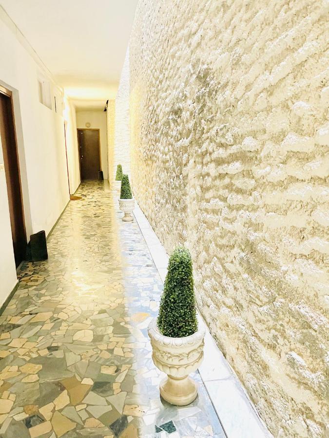 Suite Sunset 22 - Fronte Mare سانريمو المظهر الخارجي الصورة